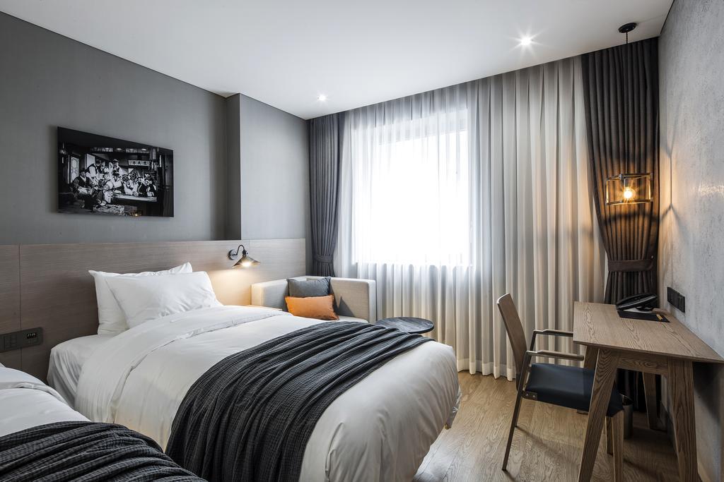 Hotel28 Myeongdong Seoul Ngoại thất bức ảnh